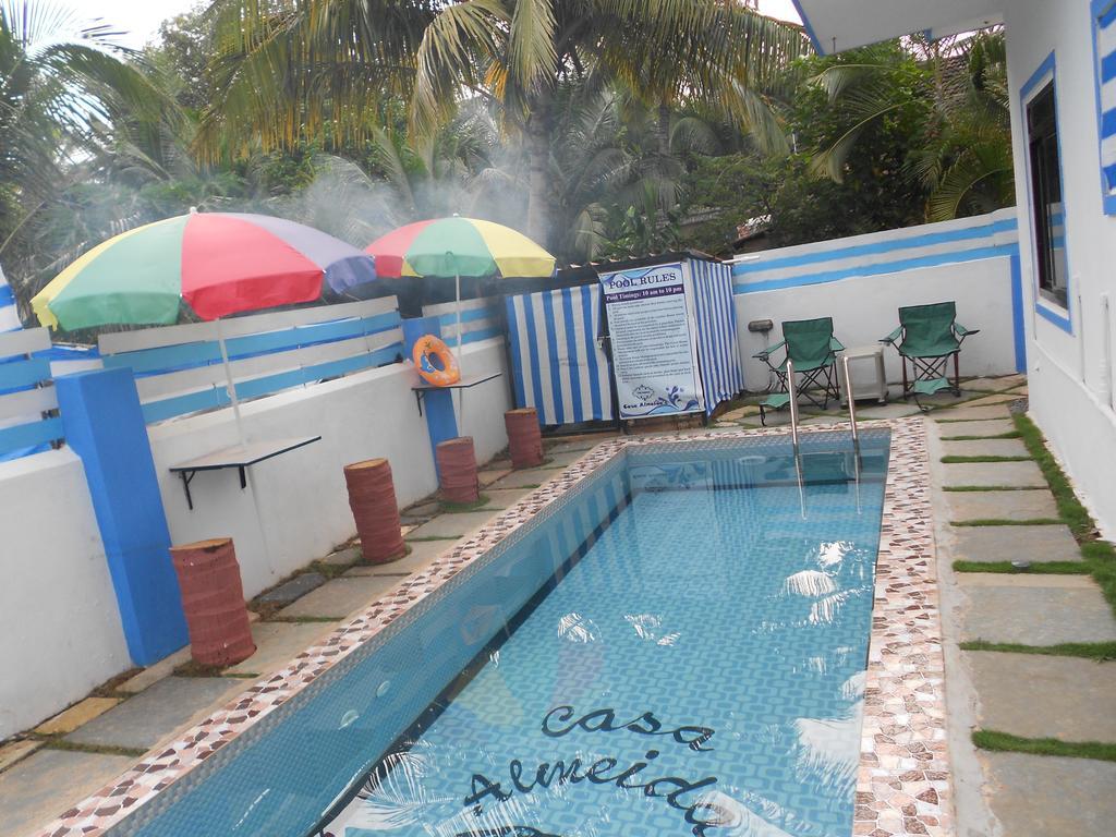 Casa Almeida Guest House Candolim Exterior foto