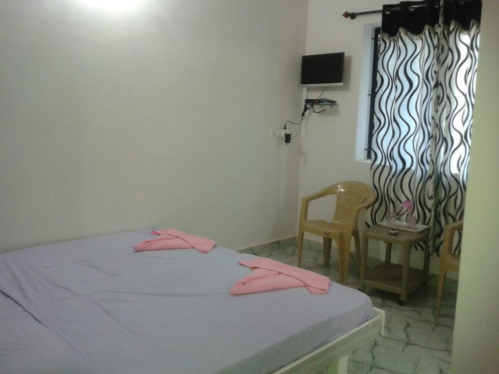 Casa Almeida Guest House Candolim Zimmer foto